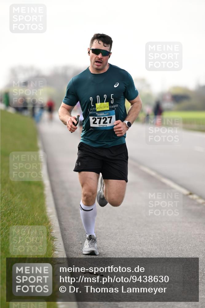 12.04.2026 - 45. Internationalen Wilhelmsburger Insellauf Dr. Thomas Lammeyer http://msf.ph/oto/9438630 12.04.2026 09:54:25 Laufen 2025, 45, 2727 meine-sportfotos.de