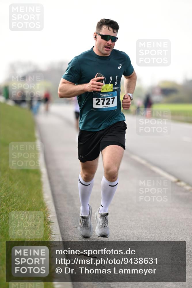 12.04.2026 - 45. Internationalen Wilhelmsburger Insellauf Dr. Thomas Lammeyer http://msf.ph/oto/9438631 12.04.2026 09:54:25 Laufen 4, 2727 meine-sportfotos.de