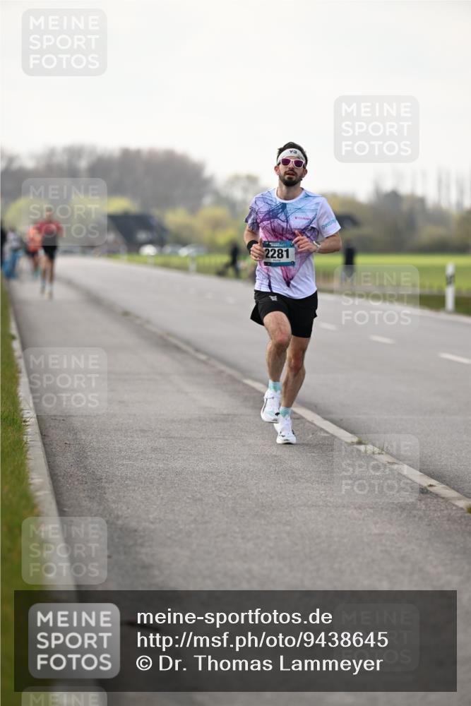 12.04.2026 - 45. Internationalen Wilhelmsburger Insellauf Dr. Thomas Lammeyer http://msf.ph/oto/9438645 12.04.2026 09:54:30 Laufen 2281 meine-sportfotos.de