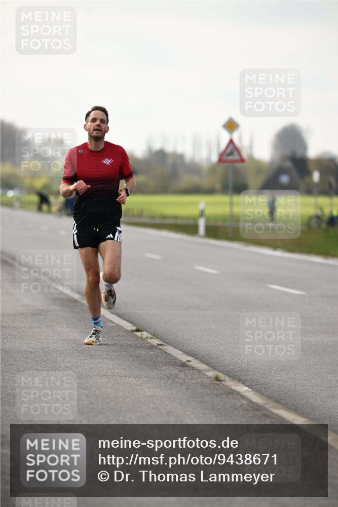 12.04.2026 - 45. Internationalen Wilhelmsburger Insellauf Dr. Thomas Lammeyer http://msf.ph/oto/9438671 12.04.2026 09:54:45 Laufen  meine-sportfotos.de