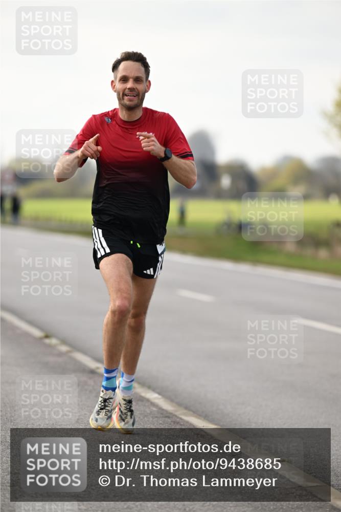 12.04.2026 - 45. Internationalen Wilhelmsburger Insellauf Dr. Thomas Lammeyer http://msf.ph/oto/9438685 12.04.2026 09:54:47 Laufen  meine-sportfotos.de