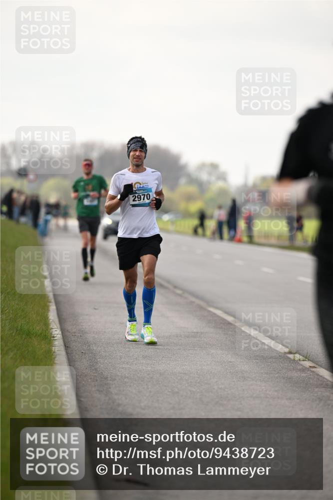 12.04.2026 - 45. Internationalen Wilhelmsburger Insellauf Dr. Thomas Lammeyer http://msf.ph/oto/9438723 12.04.2026 09:55:09 Laufen 2970 meine-sportfotos.de