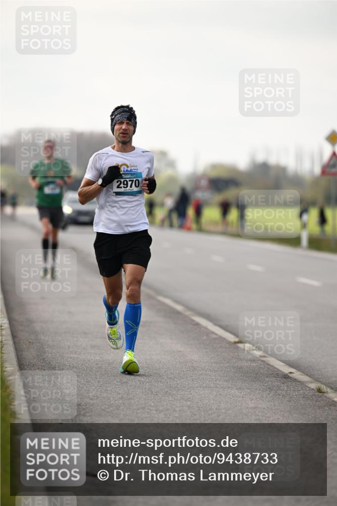12.04.2026 - 45. Internationalen Wilhelmsburger Insellauf Dr. Thomas Lammeyer http://msf.ph/oto/9438733 12.04.2026 09:55:10 Laufen 2970 meine-sportfotos.de