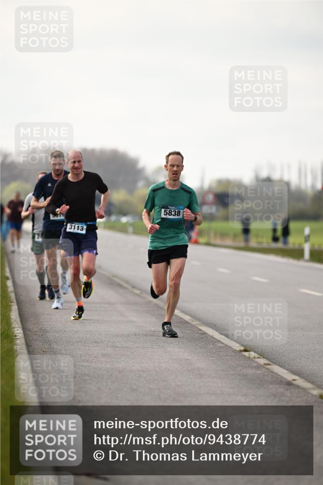 12.04.2026 - 45. Internationalen Wilhelmsburger Insellauf Dr. Thomas Lammeyer http://msf.ph/oto/9438774 12.04.2026 09:55:47 Laufen 3113, 5838 meine-sportfotos.de
