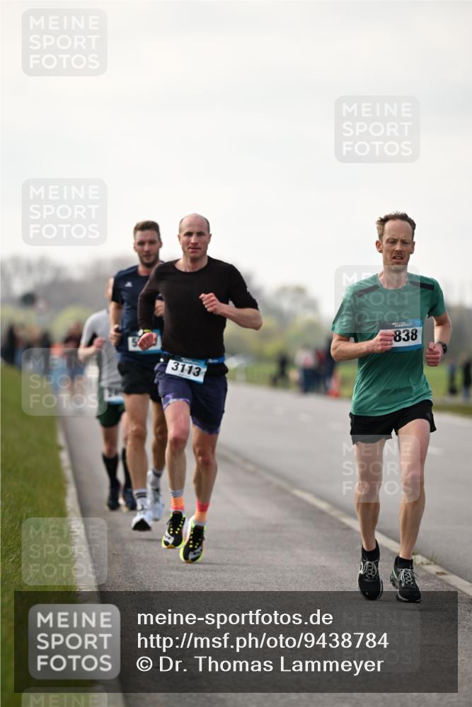 12.04.2026 - 45. Internationalen Wilhelmsburger Insellauf Dr. Thomas Lammeyer http://msf.ph/oto/9438784 12.04.2026 09:55:49 Laufen 3113, 838 meine-sportfotos.de