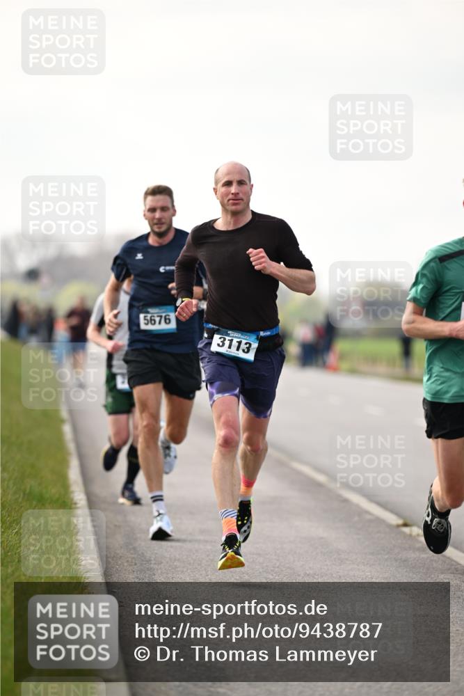 12.04.2026 - 45. Internationalen Wilhelmsburger Insellauf Dr. Thomas Lammeyer http://msf.ph/oto/9438787 12.04.2026 09:55:50 Laufen 5676, 3113 meine-sportfotos.de