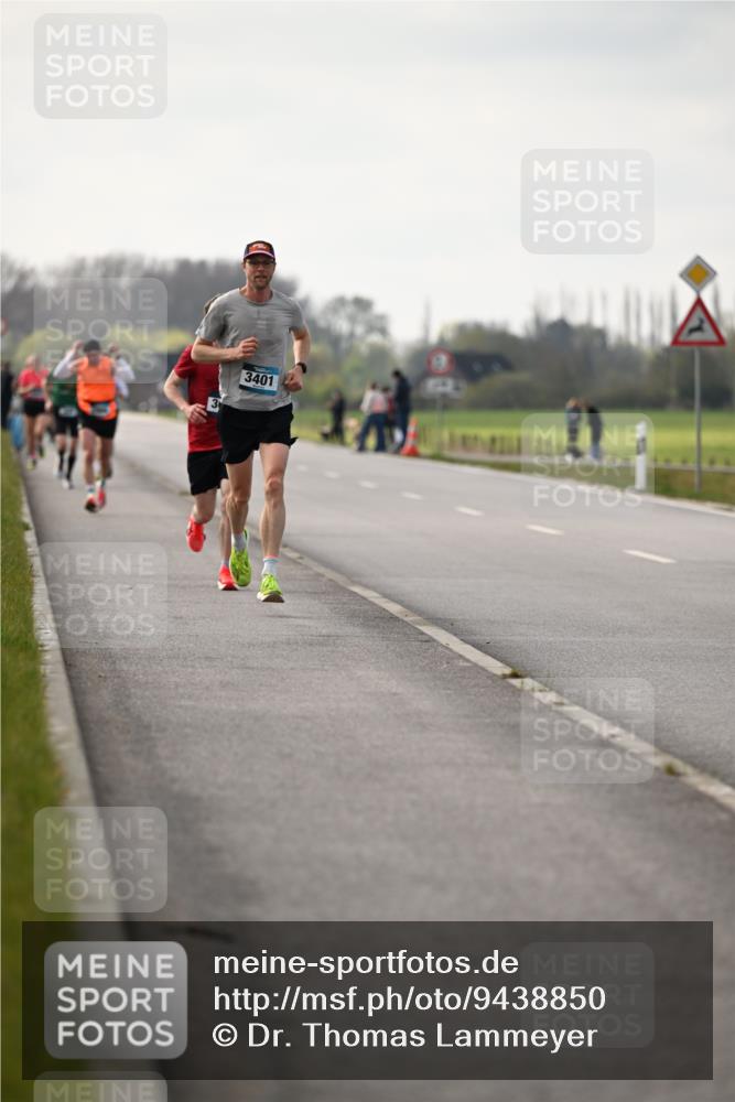 12.04.2026 - 45. Internationalen Wilhelmsburger Insellauf Dr. Thomas Lammeyer http://msf.ph/oto/9438850 12.04.2026 09:56:27 Laufen 3401 meine-sportfotos.de