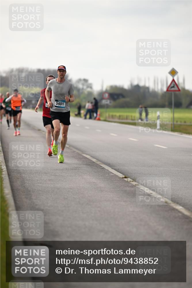 12.04.2026 - 45. Internationalen Wilhelmsburger Insellauf Dr. Thomas Lammeyer http://msf.ph/oto/9438852 12.04.2026 09:56:27 Laufen 3401 meine-sportfotos.de
