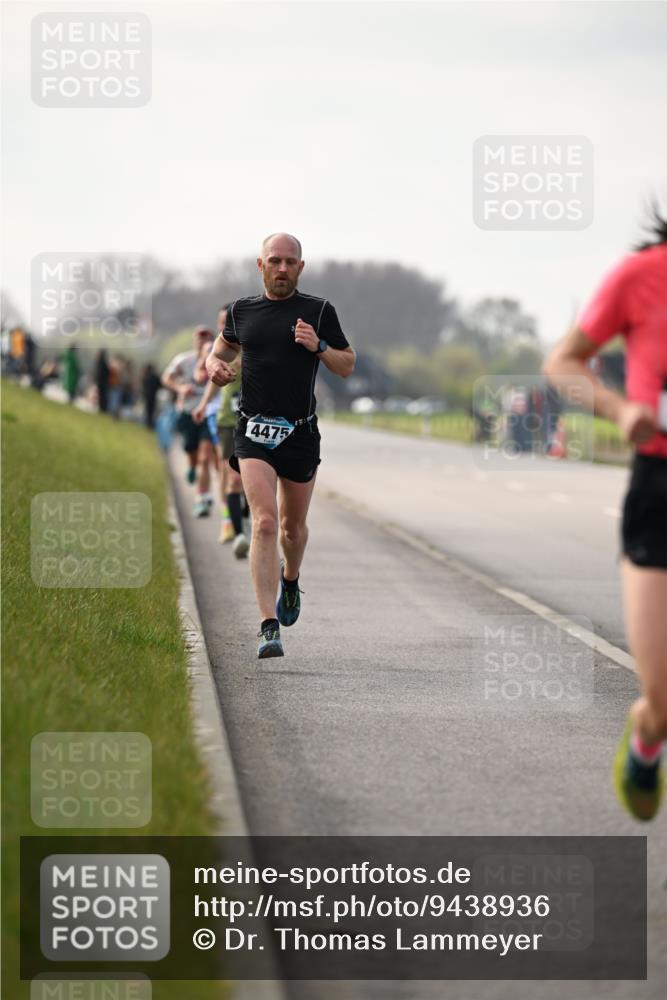 12.04.2026 - 45. Internationalen Wilhelmsburger Insellauf Dr. Thomas Lammeyer http://msf.ph/oto/9438936 12.04.2026 09:56:46 Laufen 4475 meine-sportfotos.de