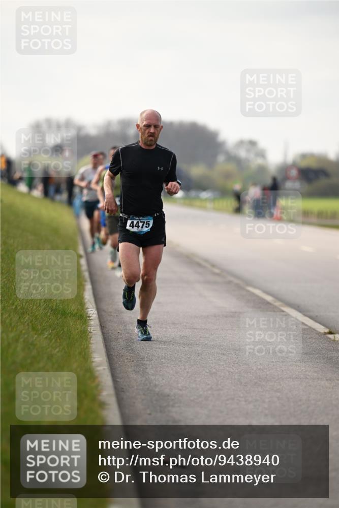 12.04.2026 - 45. Internationalen Wilhelmsburger Insellauf Dr. Thomas Lammeyer http://msf.ph/oto/9438940 12.04.2026 09:56:47 Laufen 4475 meine-sportfotos.de