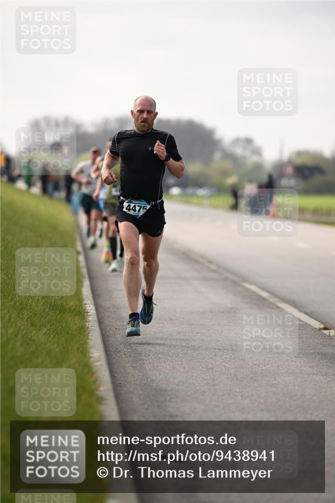 12.04.2026 - 45. Internationalen Wilhelmsburger Insellauf Dr. Thomas Lammeyer http://msf.ph/oto/9438941 12.04.2026 09:56:47 Laufen 4475 meine-sportfotos.de