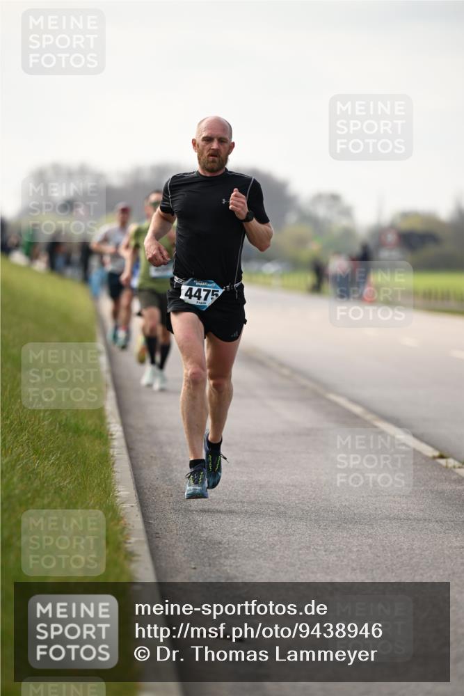 12.04.2026 - 45. Internationalen Wilhelmsburger Insellauf Dr. Thomas Lammeyer http://msf.ph/oto/9438946 12.04.2026 09:56:47 Laufen 4475 meine-sportfotos.de