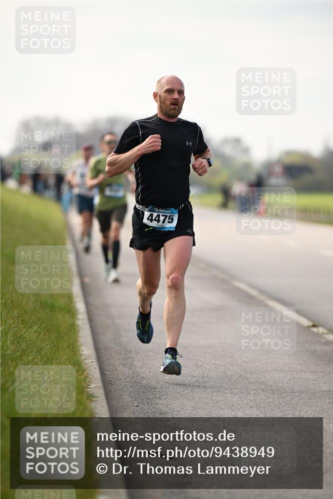 12.04.2026 - 45. Internationalen Wilhelmsburger Insellauf Dr. Thomas Lammeyer http://msf.ph/oto/9438949 12.04.2026 09:56:48 Laufen 4475 meine-sportfotos.de