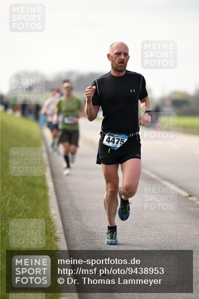 12.04.2026 - 45. Internationalen Wilhelmsburger Insellauf Dr. Thomas Lammeyer http://msf.ph/oto/9438953 12.04.2026 09:56:48 Laufen 4, 4475 meine-sportfotos.de