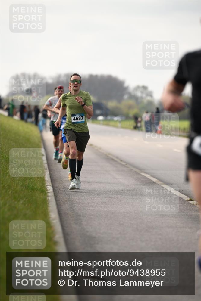 12.04.2026 - 45. Internationalen Wilhelmsburger Insellauf Dr. Thomas Lammeyer http://msf.ph/oto/9438955 12.04.2026 09:56:50 Laufen 4583 meine-sportfotos.de