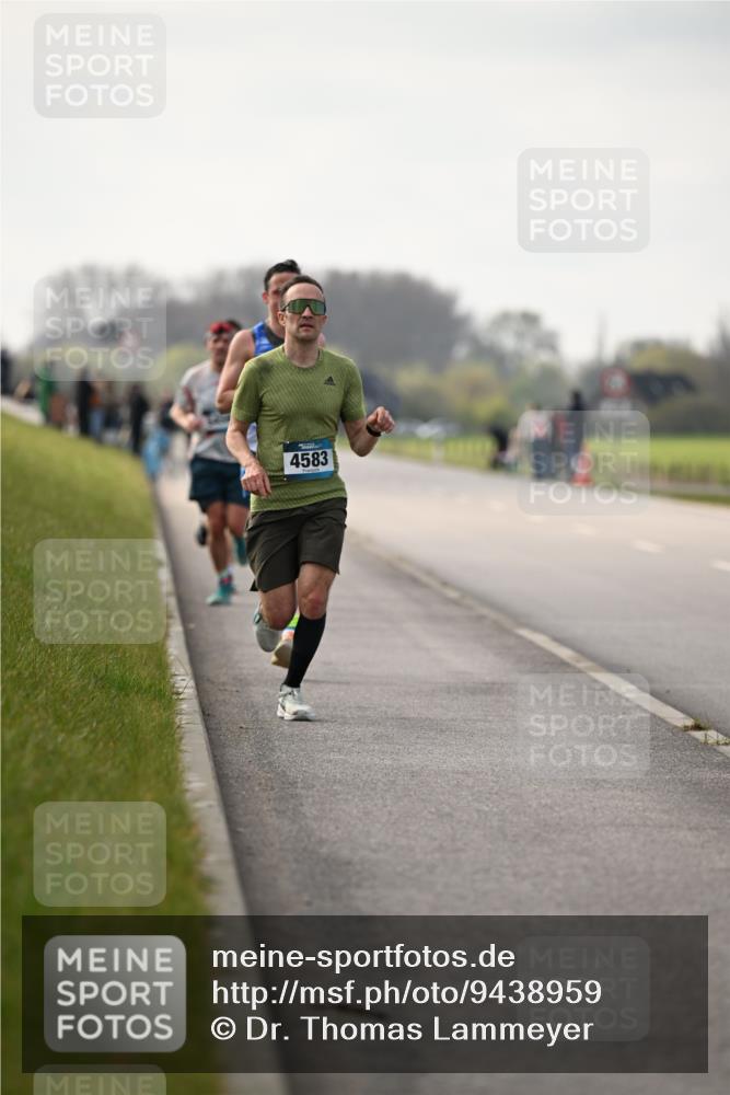 12.04.2026 - 45. Internationalen Wilhelmsburger Insellauf Dr. Thomas Lammeyer http://msf.ph/oto/9438959 12.04.2026 09:56:50 Laufen 4583 meine-sportfotos.de