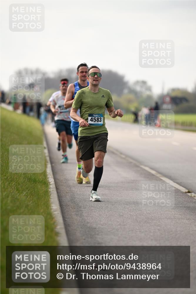 12.04.2026 - 45. Internationalen Wilhelmsburger Insellauf Dr. Thomas Lammeyer http://msf.ph/oto/9438964 12.04.2026 09:56:51 Laufen 4583 meine-sportfotos.de