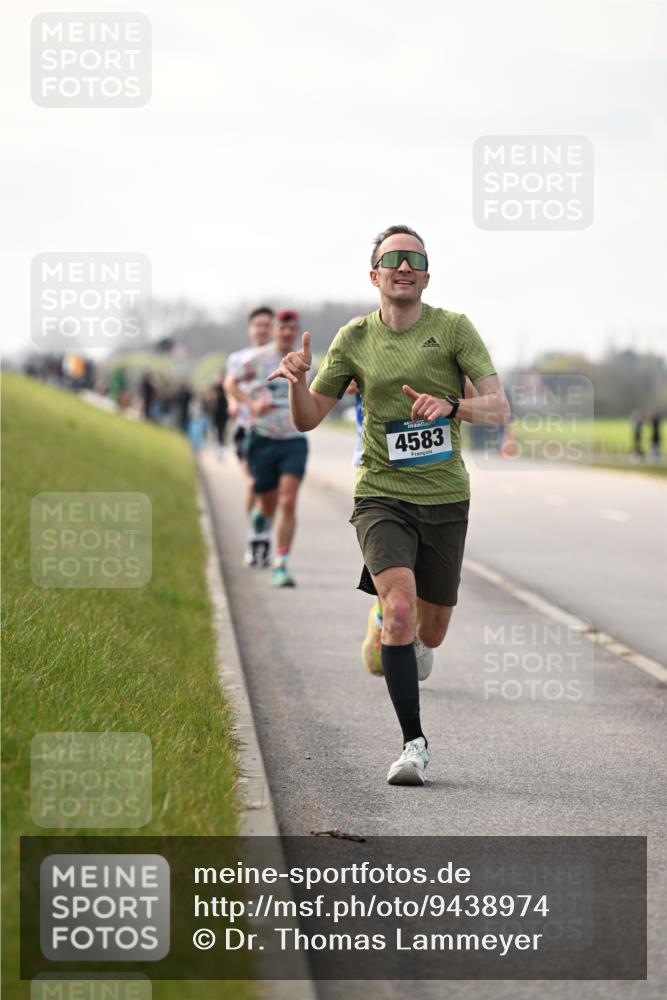 12.04.2026 - 45. Internationalen Wilhelmsburger Insellauf Dr. Thomas Lammeyer http://msf.ph/oto/9438974 12.04.2026 09:56:53 Laufen 4583 meine-sportfotos.de