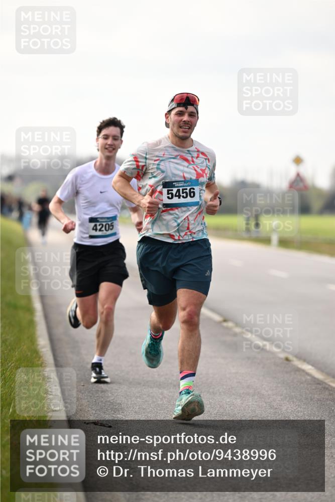 12.04.2026 - 45. Internationalen Wilhelmsburger Insellauf Dr. Thomas Lammeyer http://msf.ph/oto/9438996 12.04.2026 09:56:57 Laufen 4205, 5456 meine-sportfotos.de