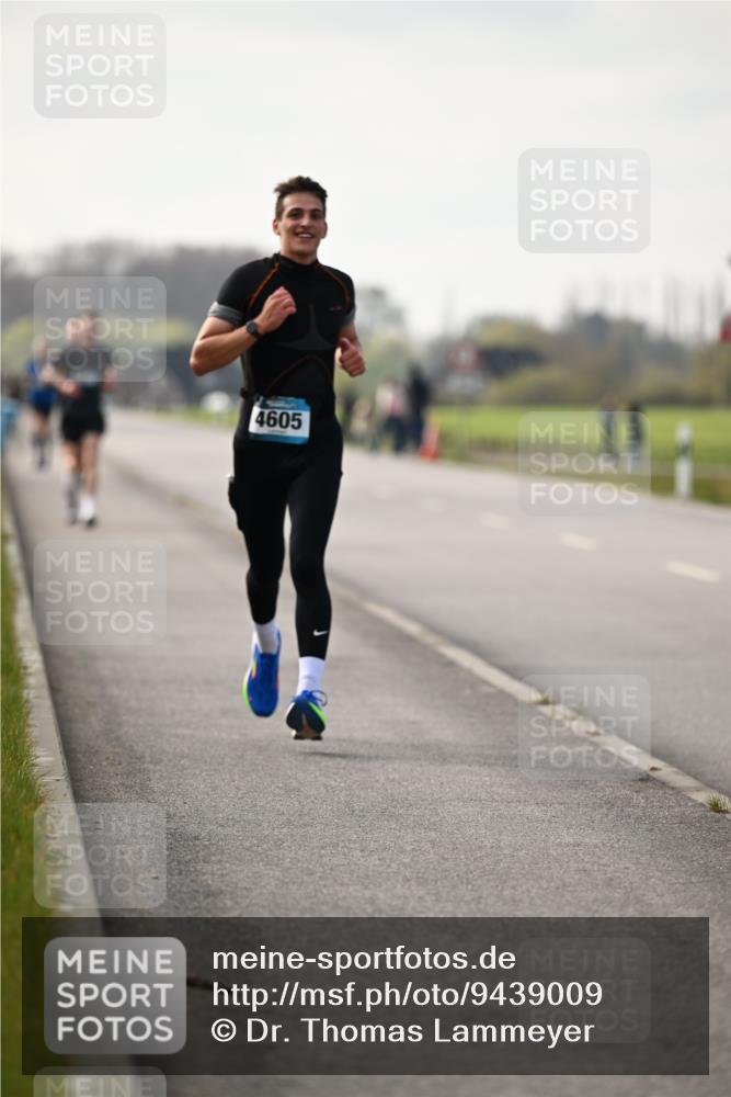 12.04.2026 - 45. Internationalen Wilhelmsburger Insellauf Dr. Thomas Lammeyer http://msf.ph/oto/9439009 12.04.2026 09:57:10 Laufen 4605 meine-sportfotos.de