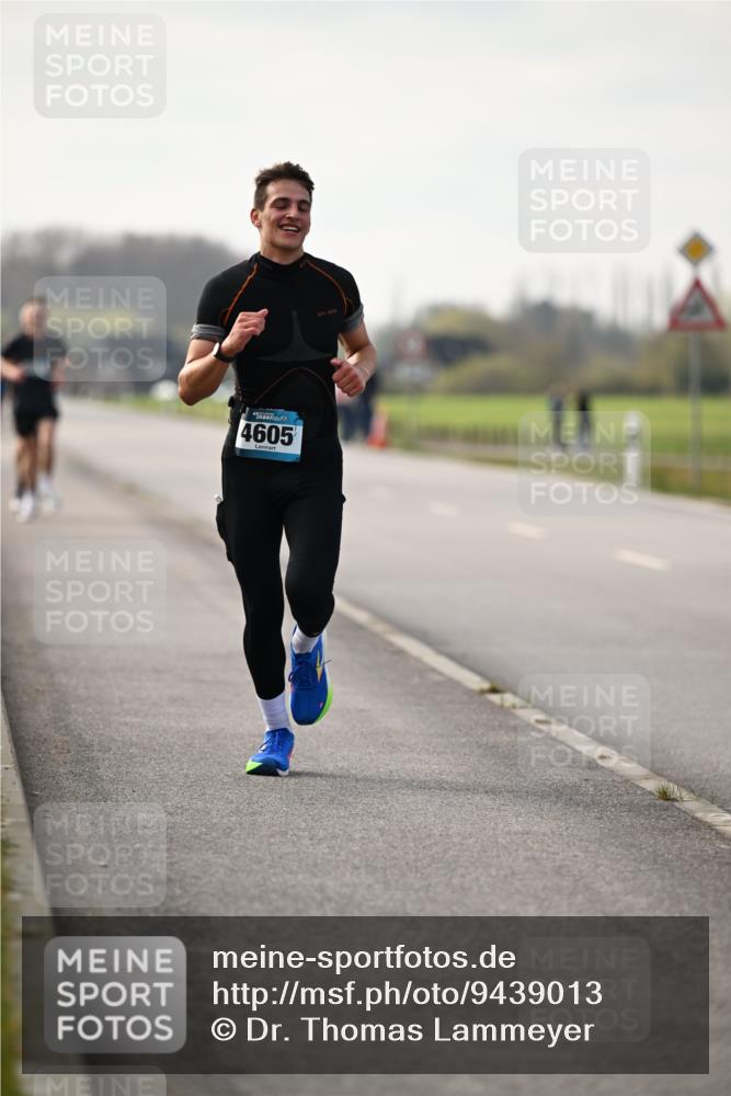 12.04.2026 - 45. Internationalen Wilhelmsburger Insellauf Dr. Thomas Lammeyer http://msf.ph/oto/9439013 12.04.2026 09:57:11 Laufen 4605 meine-sportfotos.de