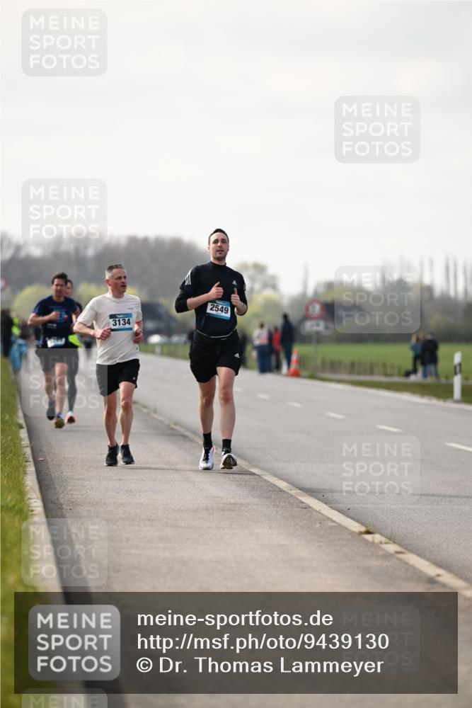 12.04.2026 - 45. Internationalen Wilhelmsburger Insellauf Dr. Thomas Lammeyer http://msf.ph/oto/9439130 12.04.2026 09:58:22 Laufen 2549, 3134 meine-sportfotos.de