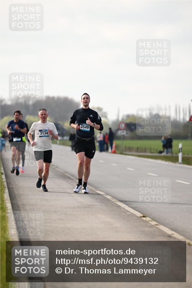 12.04.2026 - 45. Internationalen Wilhelmsburger Insellauf Dr. Thomas Lammeyer http://msf.ph/oto/9439132 12.04.2026 09:58:22 Laufen 2549, 3134 meine-sportfotos.de