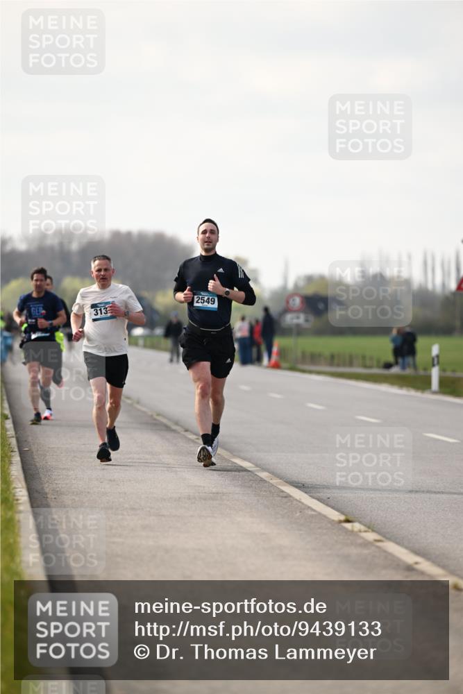 12.04.2026 - 45. Internationalen Wilhelmsburger Insellauf Dr. Thomas Lammeyer http://msf.ph/oto/9439133 12.04.2026 09:58:22 Laufen 2549, 313 meine-sportfotos.de