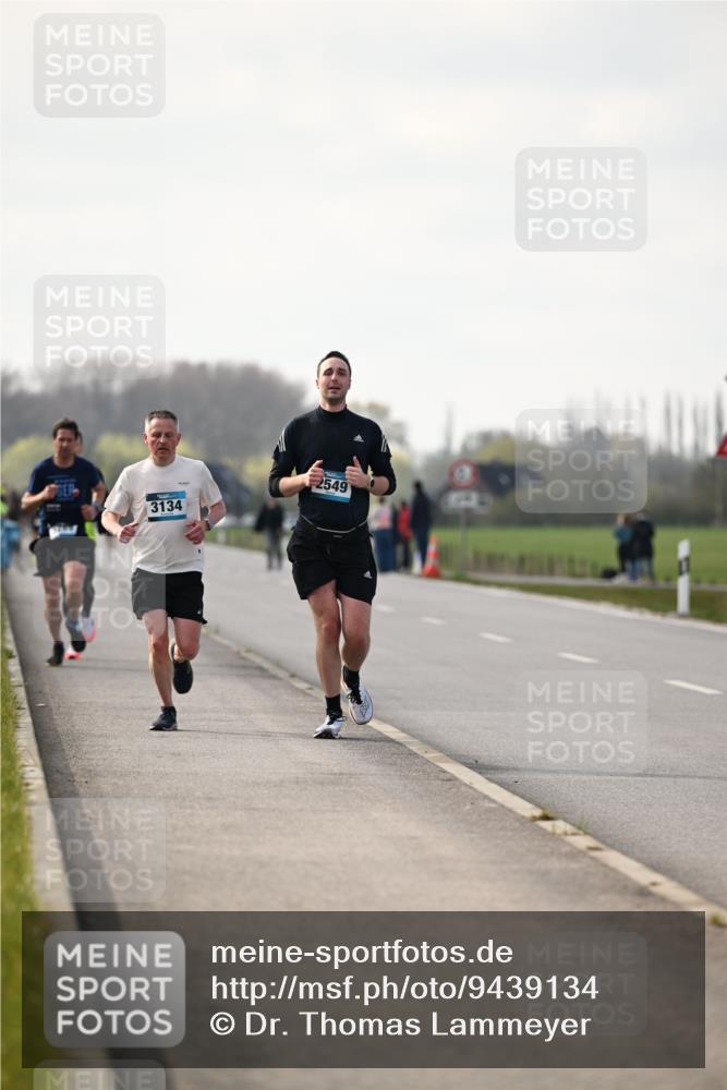 12.04.2026 - 45. Internationalen Wilhelmsburger Insellauf Dr. Thomas Lammeyer http://msf.ph/oto/9439134 12.04.2026 09:58:22 Laufen 2549, 3134 meine-sportfotos.de