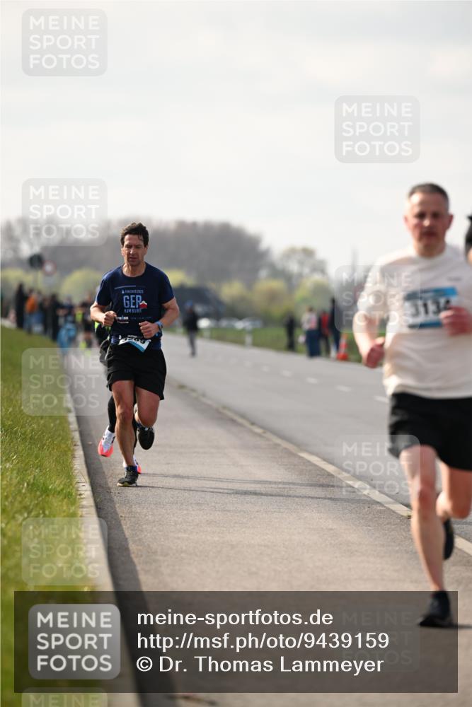 12.04.2026 - 45. Internationalen Wilhelmsburger Insellauf Dr. Thomas Lammeyer http://msf.ph/oto/9439159 12.04.2026 09:58:27 Laufen 2023, 3134 meine-sportfotos.de