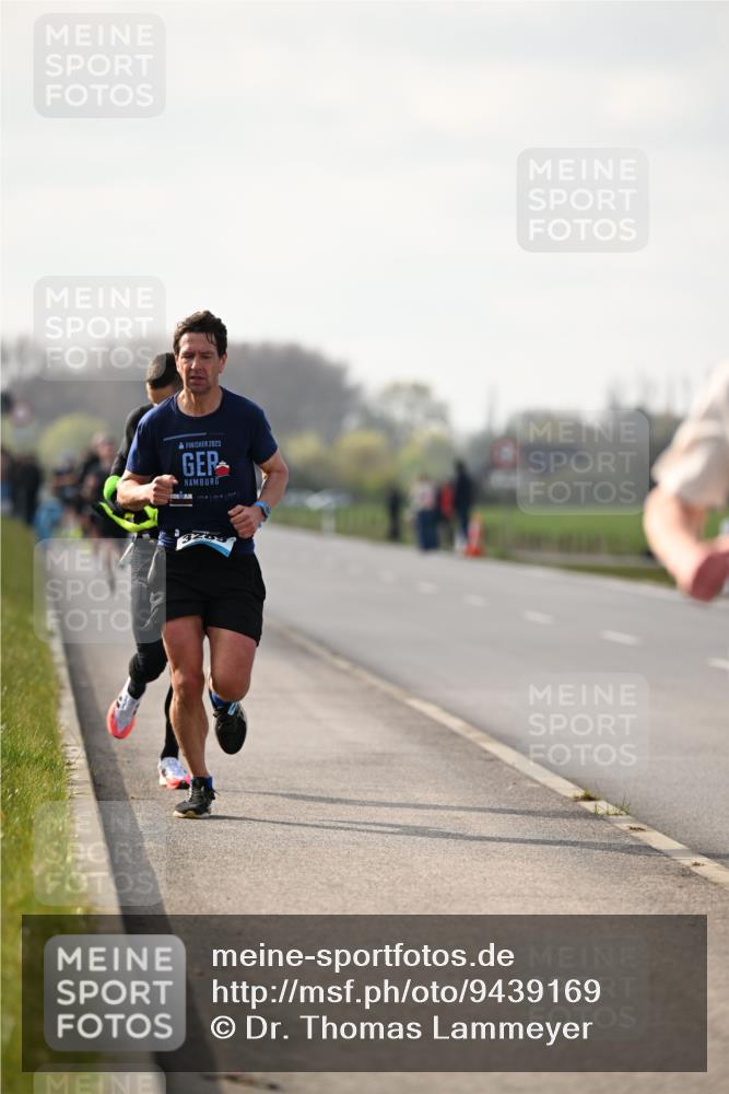 12.04.2026 - 45. Internationalen Wilhelmsburger Insellauf Dr. Thomas Lammeyer http://msf.ph/oto/9439169 12.04.2026 09:58:28 Laufen 2023 meine-sportfotos.de