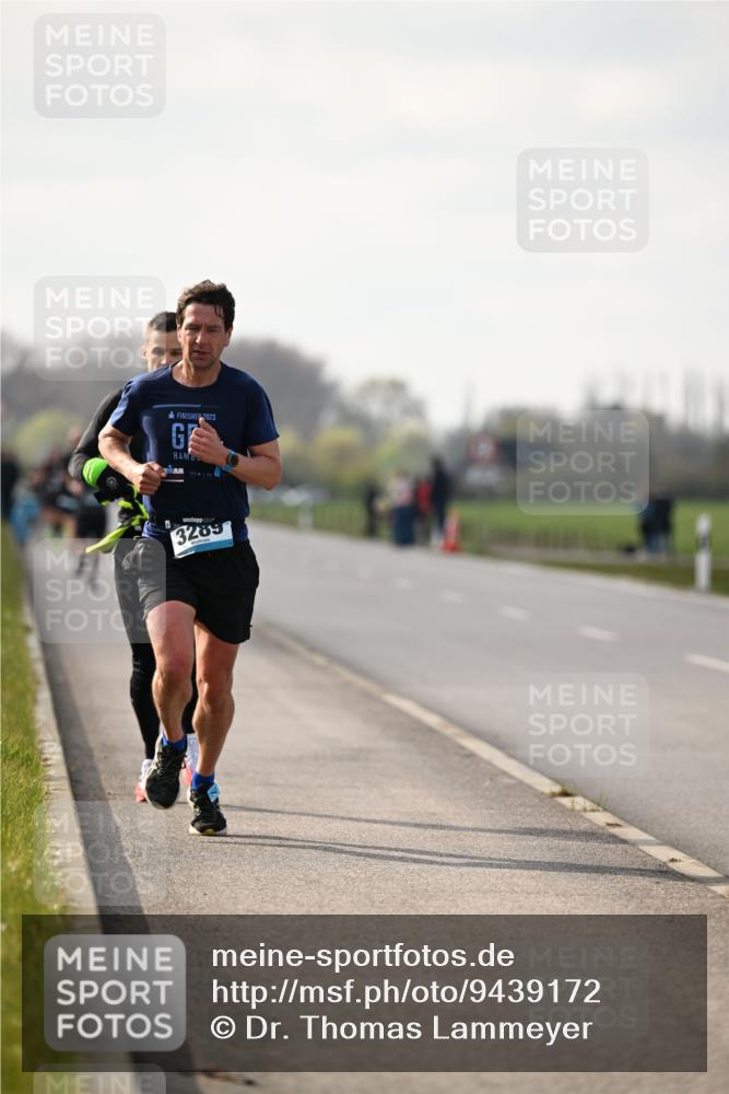 12.04.2026 - 45. Internationalen Wilhelmsburger Insellauf Dr. Thomas Lammeyer http://msf.ph/oto/9439172 12.04.2026 09:58:29 Laufen 2023, 3289 meine-sportfotos.de