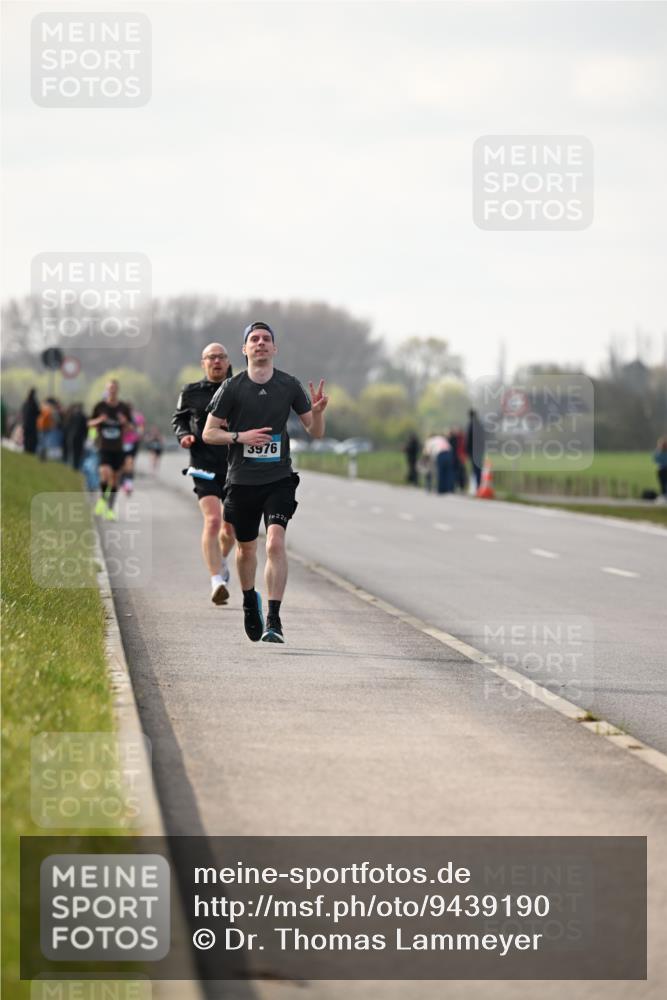 12.04.2026 - 45. Internationalen Wilhelmsburger Insellauf Dr. Thomas Lammeyer http://msf.ph/oto/9439190 12.04.2026 09:58:38 Laufen 3976, 226 meine-sportfotos.de
