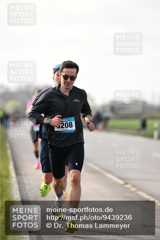 12.04.2026 - 45. Internationalen Wilhelmsburger Insellauf Dr. Thomas Lammeyer http://msf.ph/oto/9439236 12.04.2026 09:58:58 Laufen 208 meine-sportfotos.de