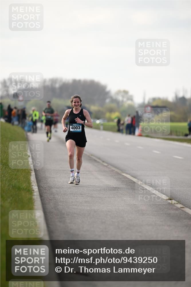 12.04.2026 - 45. Internationalen Wilhelmsburger Insellauf Dr. Thomas Lammeyer http://msf.ph/oto/9439250 12.04.2026 09:59:12 Laufen 4003 meine-sportfotos.de