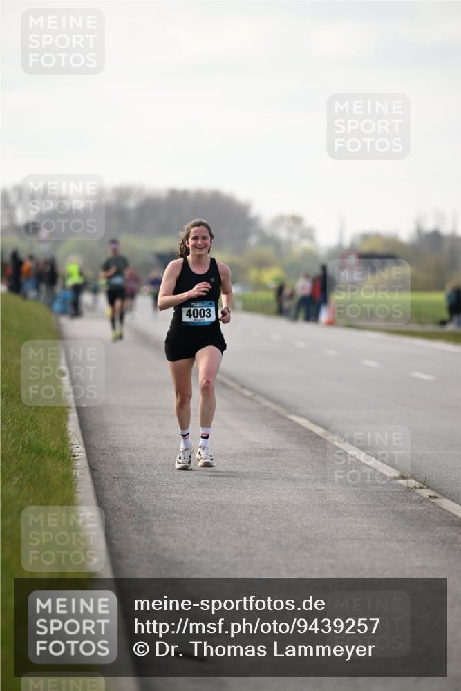 12.04.2026 - 45. Internationalen Wilhelmsburger Insellauf Dr. Thomas Lammeyer http://msf.ph/oto/9439257 12.04.2026 09:59:13 Laufen 4003 meine-sportfotos.de