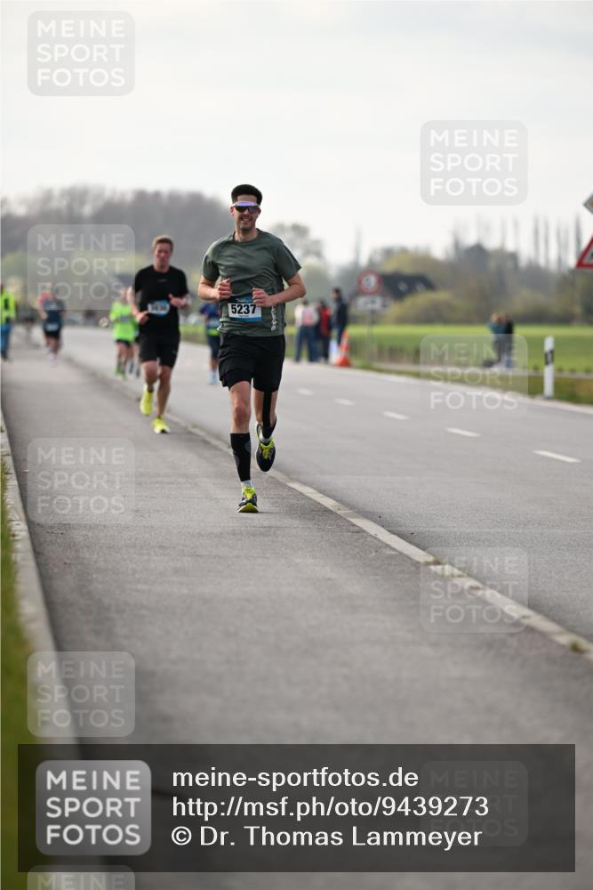 12.04.2026 - 45. Internationalen Wilhelmsburger Insellauf Dr. Thomas Lammeyer http://msf.ph/oto/9439273 12.04.2026 09:59:26 Laufen 5237 meine-sportfotos.de