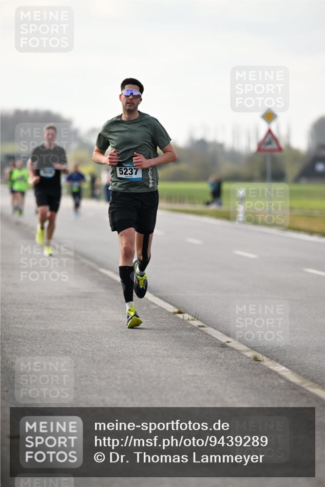 12.04.2026 - 45. Internationalen Wilhelmsburger Insellauf Dr. Thomas Lammeyer http://msf.ph/oto/9439289 12.04.2026 09:59:28 Laufen 5237 meine-sportfotos.de