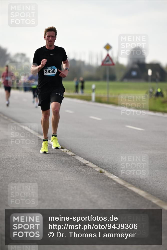 12.04.2026 - 45. Internationalen Wilhelmsburger Insellauf Dr. Thomas Lammeyer http://msf.ph/oto/9439306 12.04.2026 09:59:32 Laufen 3930, 226 meine-sportfotos.de