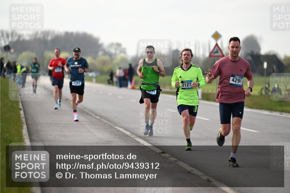 12.04.2026 - 45. Internationalen Wilhelmsburger Insellauf Dr. Thomas Lammeyer http://msf.ph/oto/9439312 12.04.2026 09:59:43 Laufen 2127, 4291 meine-sportfotos.de