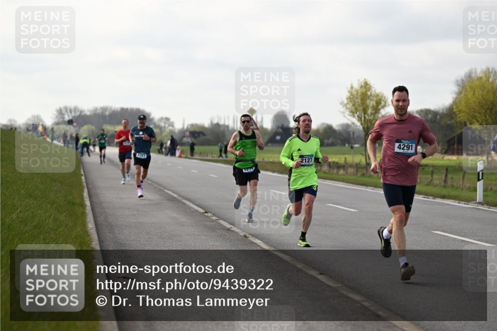 12.04.2026 - 45. Internationalen Wilhelmsburger Insellauf Dr. Thomas Lammeyer http://msf.ph/oto/9439322 12.04.2026 09:59:46 Laufen 2253, 5271, 2127, 4291 meine-sportfotos.de