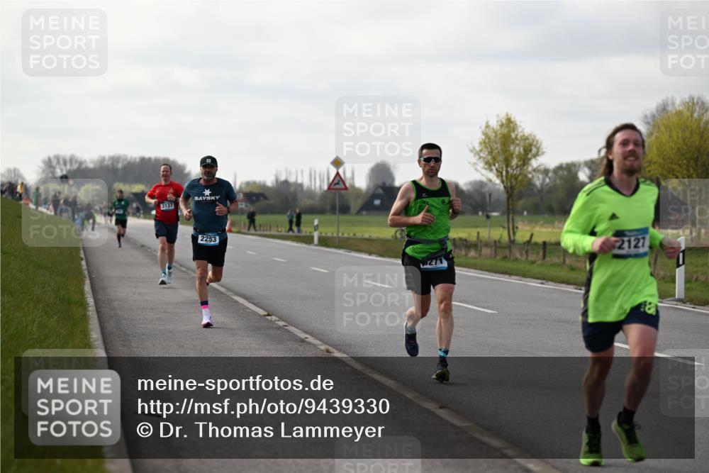 12.04.2026 - 45. Internationalen Wilhelmsburger Insellauf Dr. Thomas Lammeyer http://msf.ph/oto/9439330 12.04.2026 09:59:48 Laufen 3137, 2253, 2127 meine-sportfotos.de