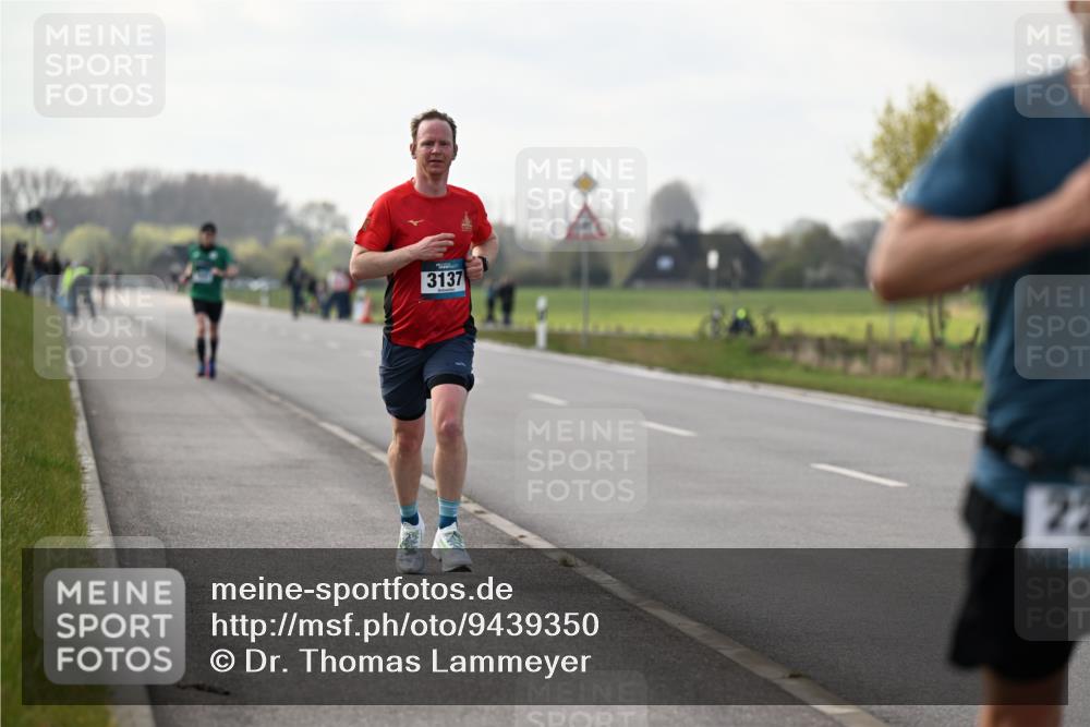 12.04.2026 - 45. Internationalen Wilhelmsburger Insellauf Dr. Thomas Lammeyer http://msf.ph/oto/9439350 12.04.2026 09:59:51 Laufen 3137, 22 meine-sportfotos.de
