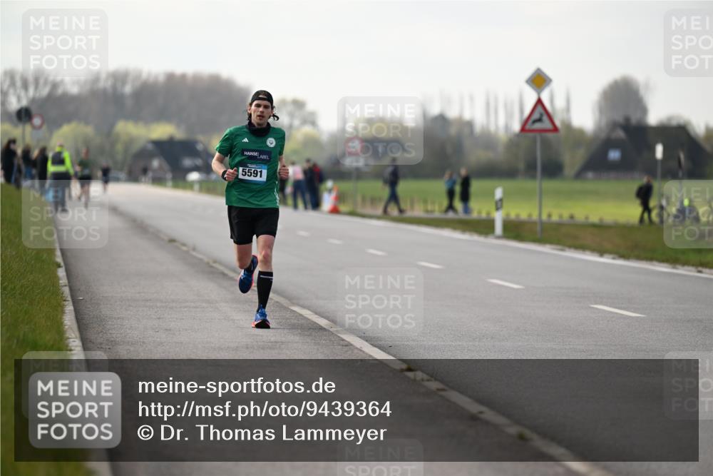 12.04.2026 - 45. Internationalen Wilhelmsburger Insellauf Dr. Thomas Lammeyer http://msf.ph/oto/9439364 12.04.2026 09:59:56 Laufen 5591 meine-sportfotos.de