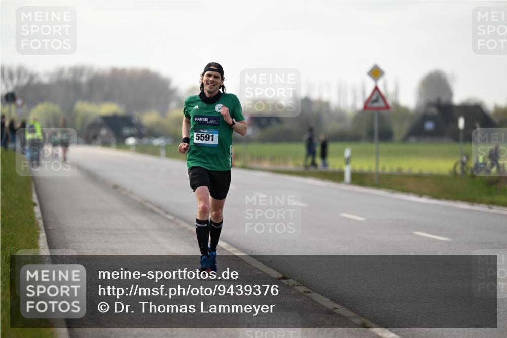 12.04.2026 - 45. Internationalen Wilhelmsburger Insellauf Dr. Thomas Lammeyer http://msf.ph/oto/9439376 12.04.2026 09:59:58 Laufen 5591 meine-sportfotos.de
