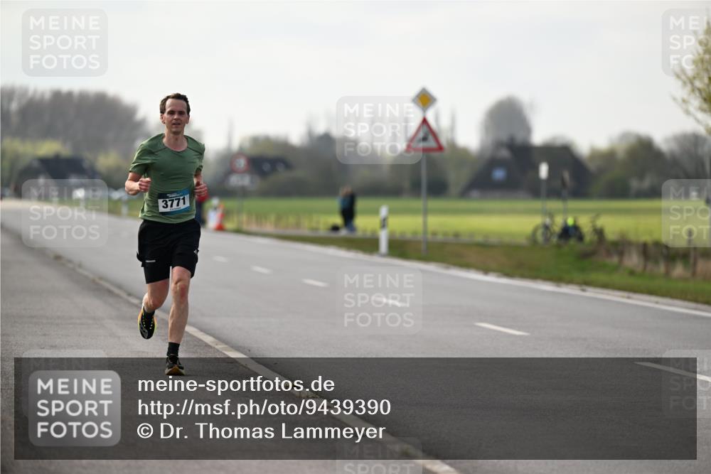 12.04.2026 - 45. Internationalen Wilhelmsburger Insellauf Dr. Thomas Lammeyer http://msf.ph/oto/9439390 12.04.2026 10:00:20 Laufen 3771 meine-sportfotos.de