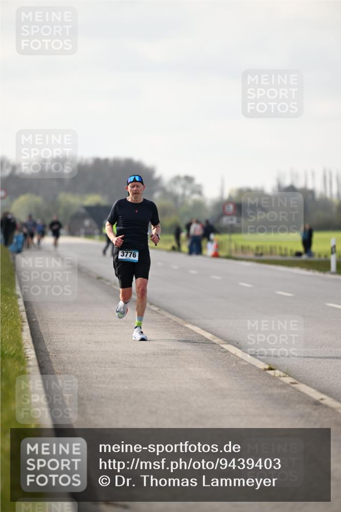 12.04.2026 - 45. Internationalen Wilhelmsburger Insellauf Dr. Thomas Lammeyer http://msf.ph/oto/9439403 12.04.2026 10:00:38 Laufen 3776 meine-sportfotos.de