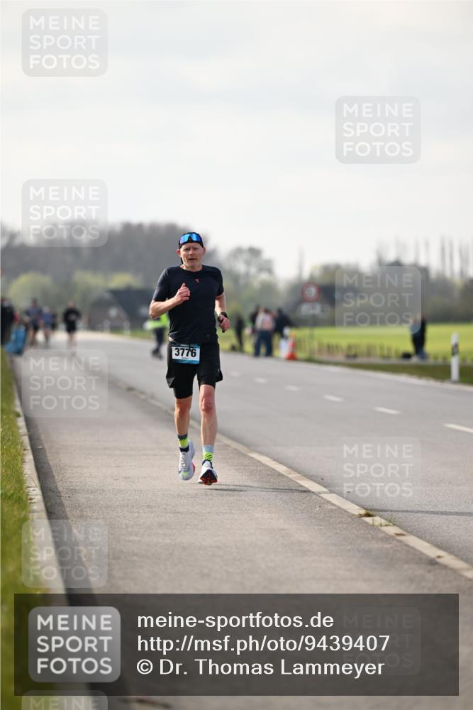 12.04.2026 - 45. Internationalen Wilhelmsburger Insellauf Dr. Thomas Lammeyer http://msf.ph/oto/9439407 12.04.2026 10:00:39 Laufen 3776 meine-sportfotos.de