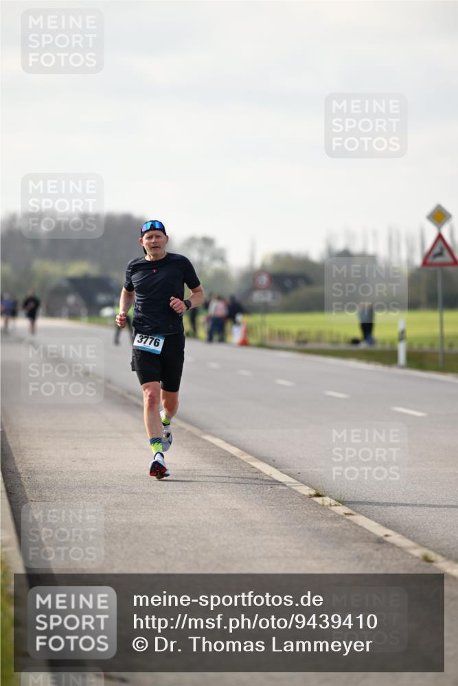 12.04.2026 - 45. Internationalen Wilhelmsburger Insellauf Dr. Thomas Lammeyer http://msf.ph/oto/9439410 12.04.2026 10:00:39 Laufen 3776 meine-sportfotos.de