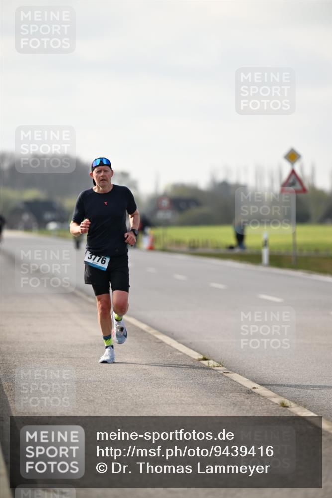 12.04.2026 - 45. Internationalen Wilhelmsburger Insellauf Dr. Thomas Lammeyer http://msf.ph/oto/9439416 12.04.2026 10:00:40 Laufen 3776 meine-sportfotos.de